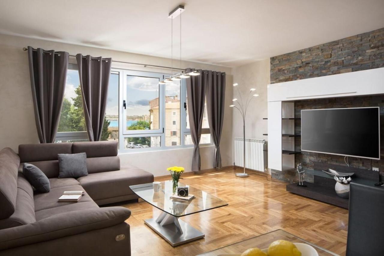 Luxury Apartments Casablanca/Vivaldi Pula Extérieur photo