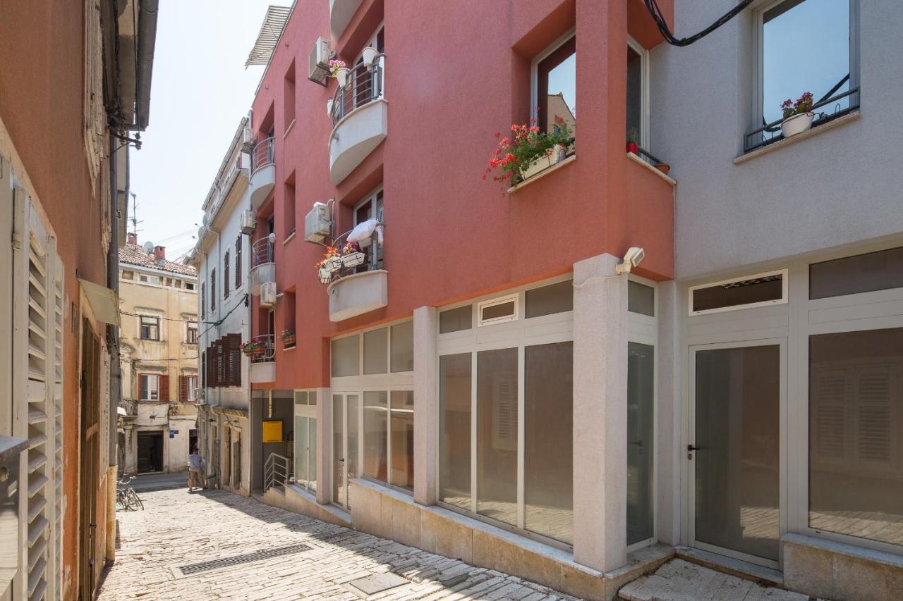 Luxury Apartments Casablanca/Vivaldi Pula Extérieur photo